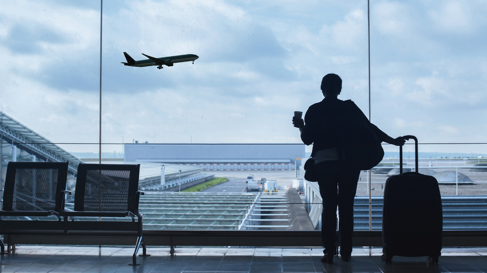 Traveling for the Holidays? Here’s How to Guard Your Sensitive Skin